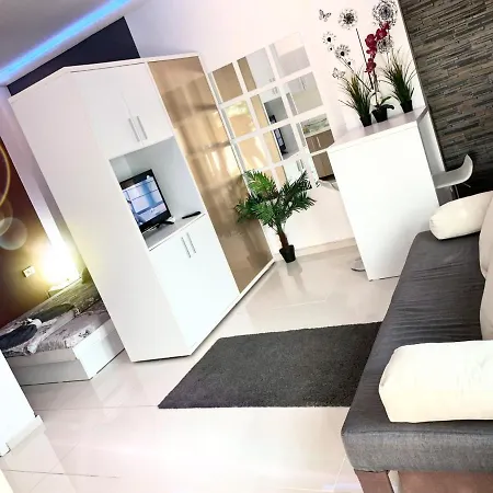 Citypulse Apartment Constanta